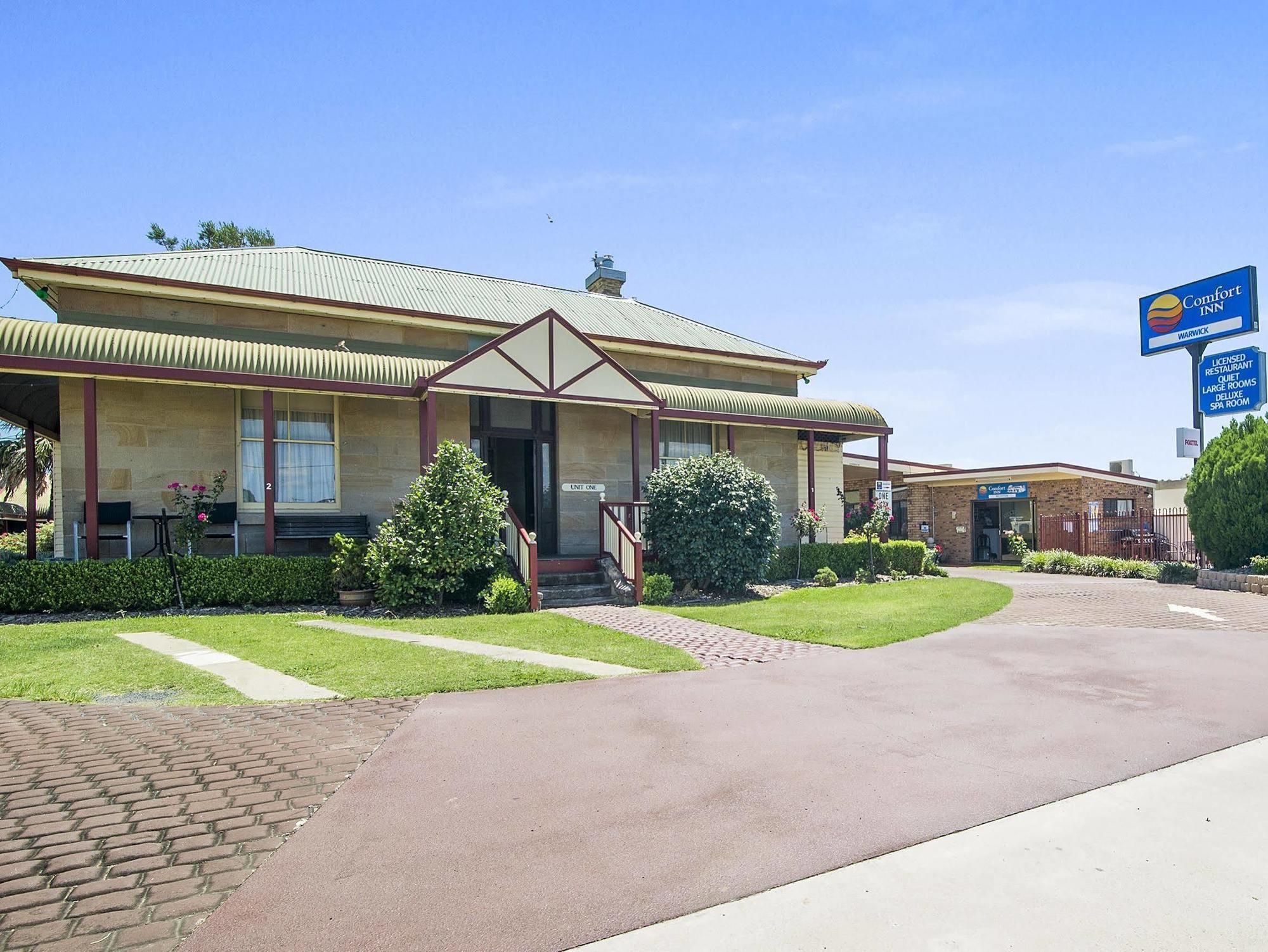 Warwick Settlers Inn Экстерьер фото